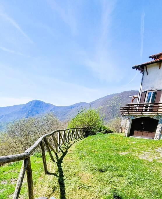 Bee Freeride Bikers House Apartman Magliolo Kültér fotó