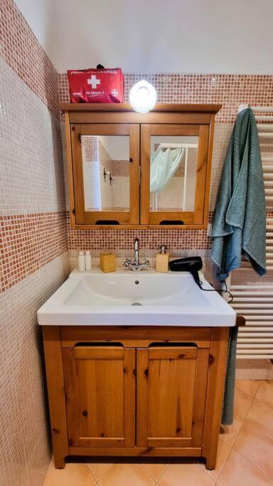 Bee Freeride Bikers House Apartman Magliolo Kültér fotó