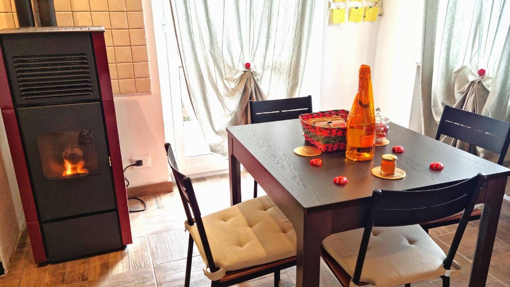 Bee Freeride Bikers House Apartman Magliolo Kültér fotó
